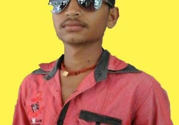 પ્રેમ સંબંધ ‌મામલે કુટુંબી ભાઈઓ દ્વારા જ નિર્મમ હત્યા હળવદ ના વેગડવાવ ગામે ૨૨ વર્ષીય યુવાન ને પેટ્રોલ છાંટી સળગાવી દેવાયો…