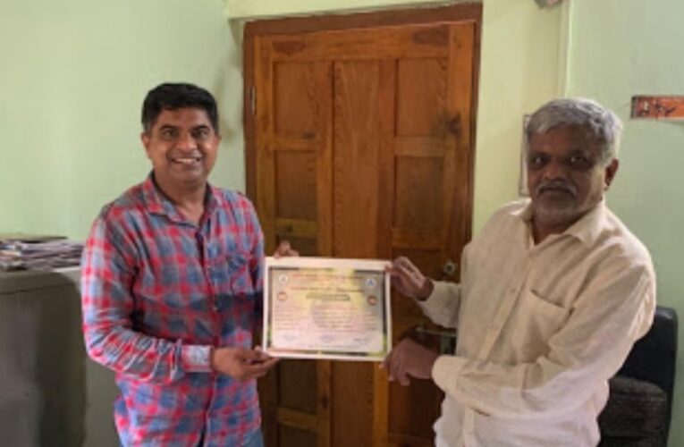 હળવદ ની તક્ષશિલ વિદ્યાલયના એમ ડી રાજય કક્ષાની કાવ્ય સ્પર્ધામાં પ્રથમ નંબરે.