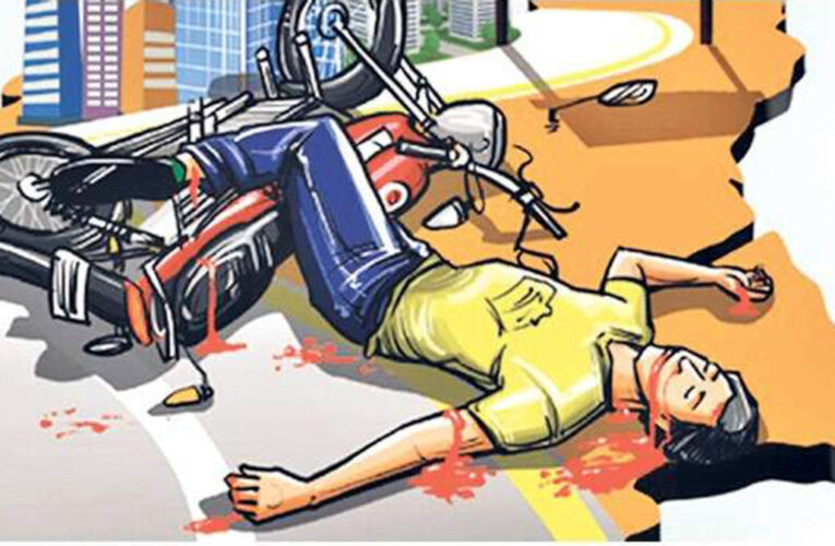 Morbi-માળિયાના મોટા દહીંસરા ગામે ડમ્પરે બાઈકને હડફેટે લેતા એકનું મોત.