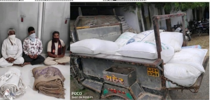 Jasdan-Rajkot જસદણ પોલીસ સ્ટેશન વિસ્તાર માંથી સરકારી કોટા ના સસ્તા અનાજ ના ઘઉ ગ્રાહકો પાસે થી ઓછા ભાવે ખરીદ કરી અને સરકારી બારદાન માંથી અન્ય બારદાન માં ભરી અને બજાર માં ઉંચા ભાવે વેચાણ કરતા ત્રણ ઇસમો ને સરકારી કોટા ના ઘઉં ના જથ્થા તથા ખાલી સરકારી બારદાન સાથે પકડી પાડતી રાજકોટ ગ્રામ્ય એસ.ઓ.જી.બ્રાંચ.