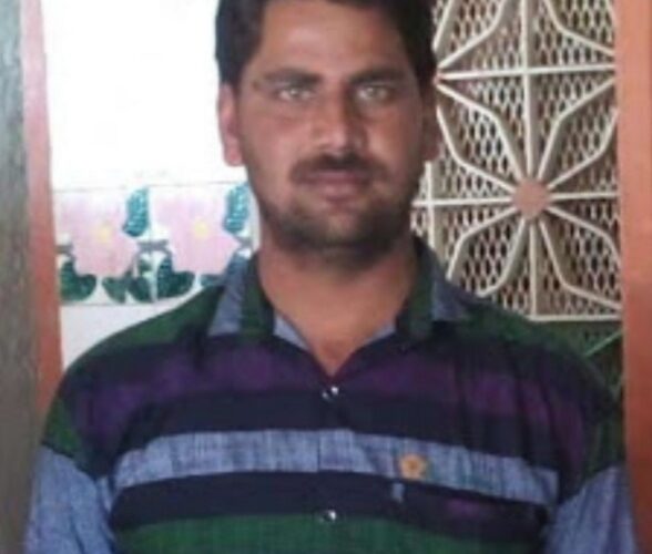 Halvad-Morbi હળવદના બસ સ્ટેશન પાછળ રહેતા ૨૯ વર્ષના‌‌ યુવાન નુ વીજ શોર્ટ લાગવાથી મોત.