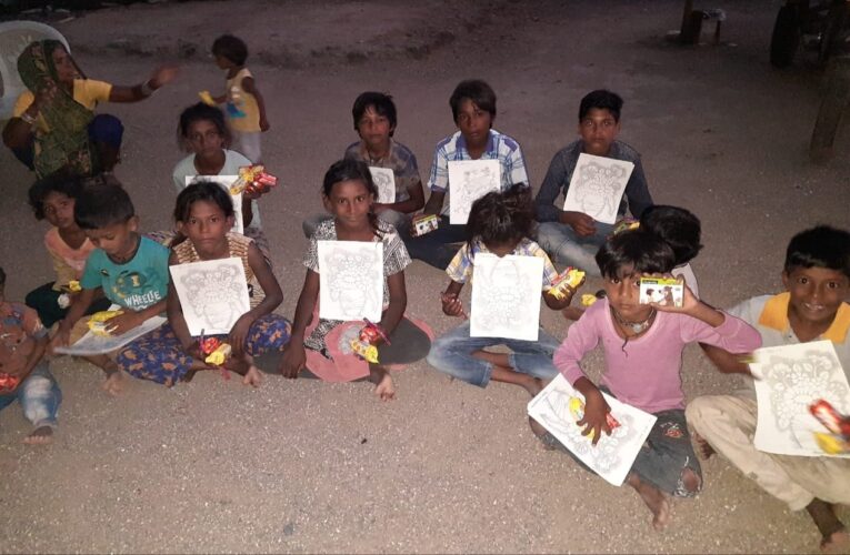 Gondal-Rajkot ગોંડલ ઝૂંપડપટ્ટીના બાળકો માટે ચિત્ર રંગપુરણી હરીફાઈ નું આયોજન કરવામાં આવ્યું.