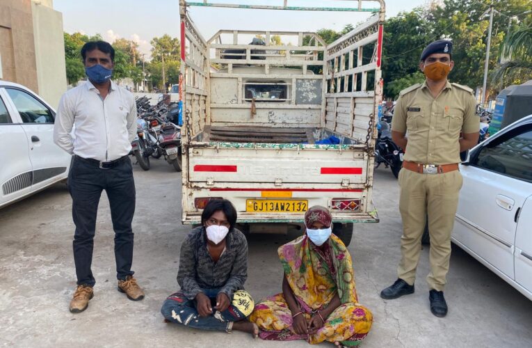 Morbi-મોરબીમાં ભૂગર્ભ ગટરના ઢાંકણાની ચોરી કરનાર દંપતી ઝડપાયુ!ચોરીનો માલ એક દિવસમાં વેચી પણ નાખ્યો, વાહન સાથે દંપતીની ધરપકડ.