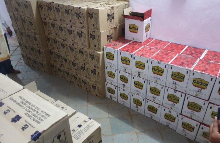 Halvad-Morbi શક્તિનગર ગામે 11 લાખના મુદ્દામાલ સાથે બે શખ્સોઓ ઇંગ્લિશ દારૂ સાથે ઝડપાયા.