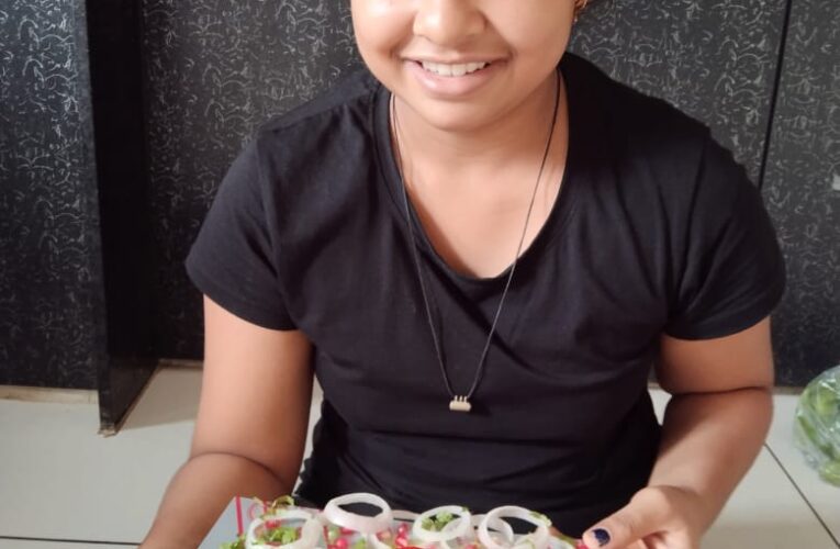 Rajkot- રાજકોટ જિલ્લાની ૧૩૬૦ આંગણવાડીઓની ૧૫ હજારથી વધુ કિશોરીઓએ સજાવ્યા વિવિધ શાકભાજીઓ-ફળો-કઠોળ.