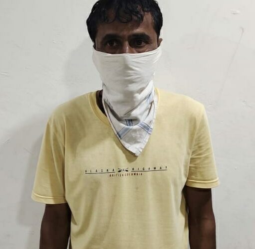 Gondal-Rajkot ગોંડલ તાલુકા પો.સ્ટે. વિસ્તારની લુણીવાવ ગામની સીમમા વાડધરી રોડ પર છાપરવાડી ડેમ વિસ્તારમા સરકારી ખરાબામા ઇગ્લીશ દારૂનો જથ્થો પકડી પાડતી રાજકોટ રૂરલ લૉકલ ક્રાઇમ બ્રાન્ચ.