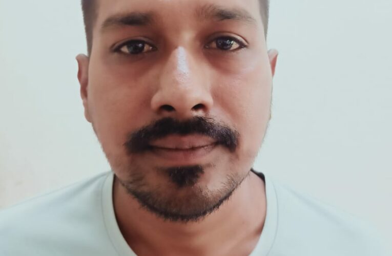 ગોંડલ બાવાબારીનો બુટલેગર પાસા તળે વડોદરા જેલ હવાલે થશે:બુટલેગર વિદેશી દારૂના વેપલામાં અનેક વખત પોલીસ ચોપડે ચડી ચૂક્યો હોય પોલીસે દરખાસ્ત કરતા કલેક્ટર એ મંજૂરી આપી.