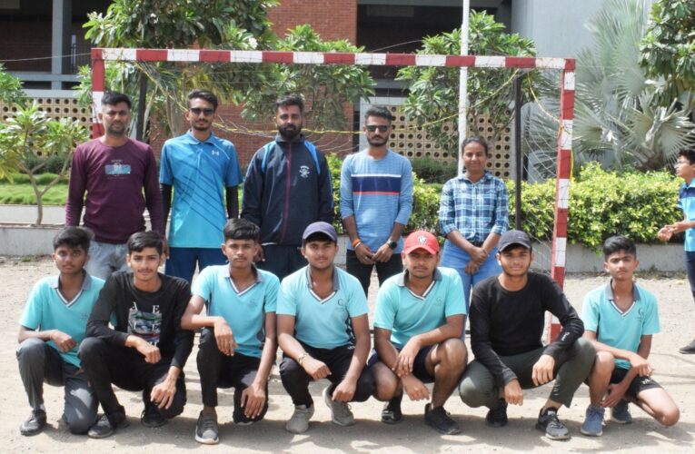 ગોંડલની ગંગોત્રી સ્કૂલ જીલ્લાકક્ષાની શાળાકીય હેન્ડબોલ સ્પર્ધામાં અવ્વલ નંબરે.