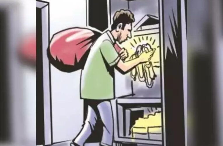 Gondal-ગોંડલના ગુંદાળામાં સુતેલા પરીવારની નીંદરમાં ખલેલ પહોંચાડ્યા વગર મકાનમાં તસ્કરોનો હાથફેરો.