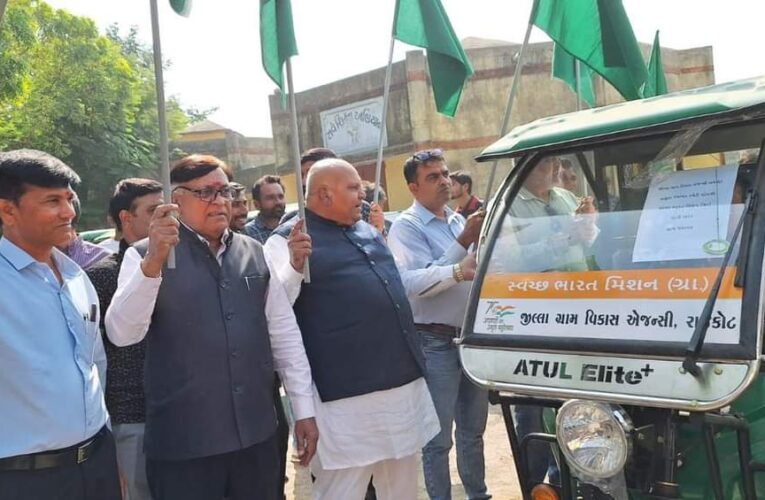 વિકસિત ભારત સંકલ્પ યાત્રા  ધોરાજી તાલુકામાં નાની વાવડી ગામે “વિકસિત ભારત સંકલ્પ યાત્રા” યોજાઈ.