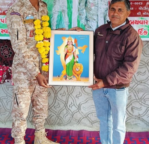 પાંચાળનું ખમીર ચોટીલાનો જવાન ભારતીય સૈન્ય પેરા કમાંડોની તાલીમ પૂર્ણ કરી વતન આવતા ભવ્ય સ્વાગત.