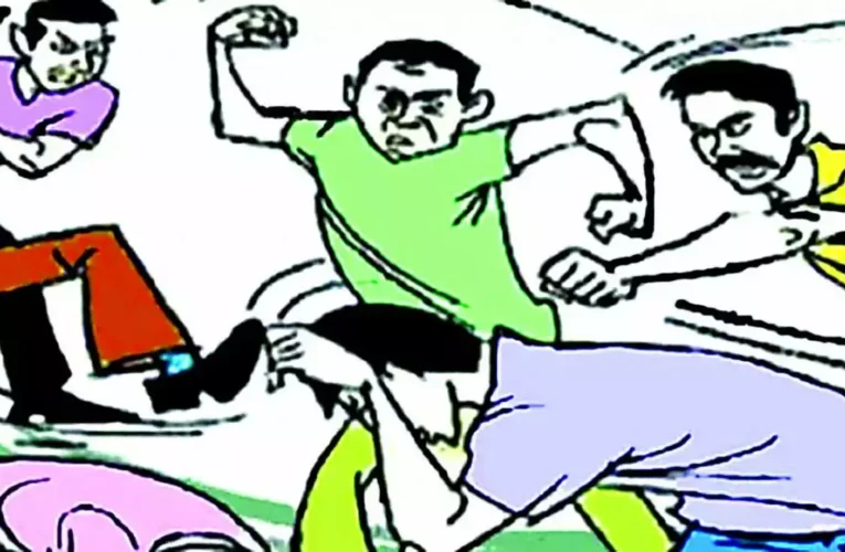 ગોંડલના સડક પીપળિયા ગામે ગાળો બોલવાની ના પાડતા પરિવાર ઉપર હુમલો.