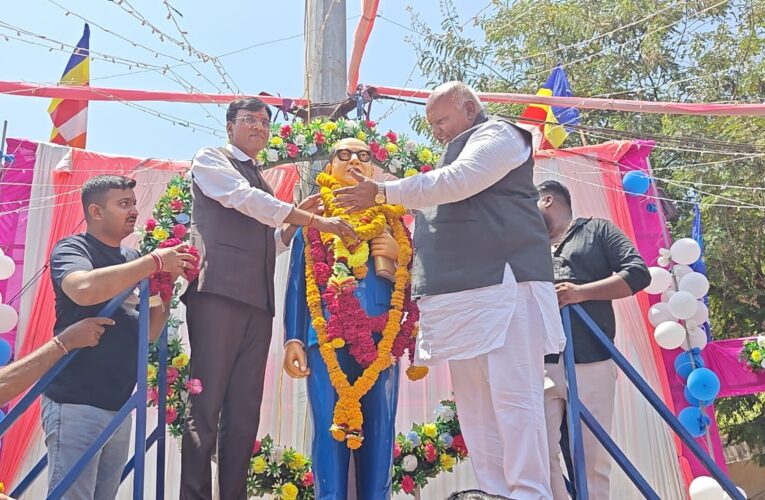 ગોંડલ ડો.બાબા સાહેબ આંબેડકરજીની જન્મજયંતિ નિમિતે મહારેલી સાથે ધામધૂમથી ઉજવણી કરવામાં આવી : કેન્દ્રીય મંત્રી મનસુખભાઈ માંડવીયા ઉપસ્થિત રહ્યા.