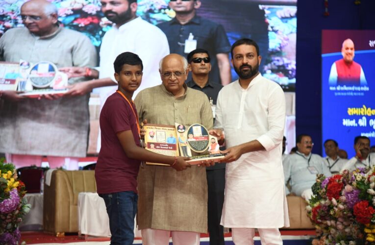 નિશાન ચૂક માફ, નહીં માફ નીચું નિશાન : ગોંડલના ૧૨ વર્ષીય બાળકે એક જ મિનિટમાં  ૯૭ ભાગાકાર સાચા ગણીને ઇન્ડિયા સ્ટાર વર્લ્ડ રેકોર્ડમાં સિદ્ધિ નોંધાવી.