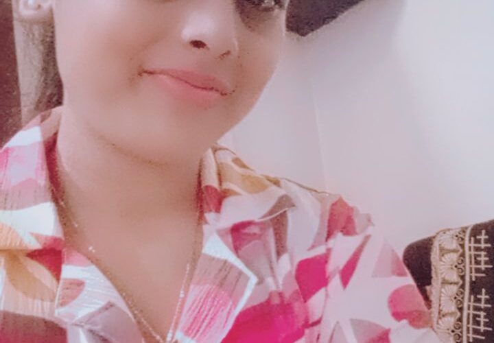 ગોંડલ માં સગીરાએ ગળાફાંસો ખાઈ કરી : સગીરા  ભણતર ને બદલે મોબાઇલ માં વધુ સમય આપતી હોય માતા પિતાએ ઠપકો આપતા લાગી આવતા પગલુ ભર્યુ.