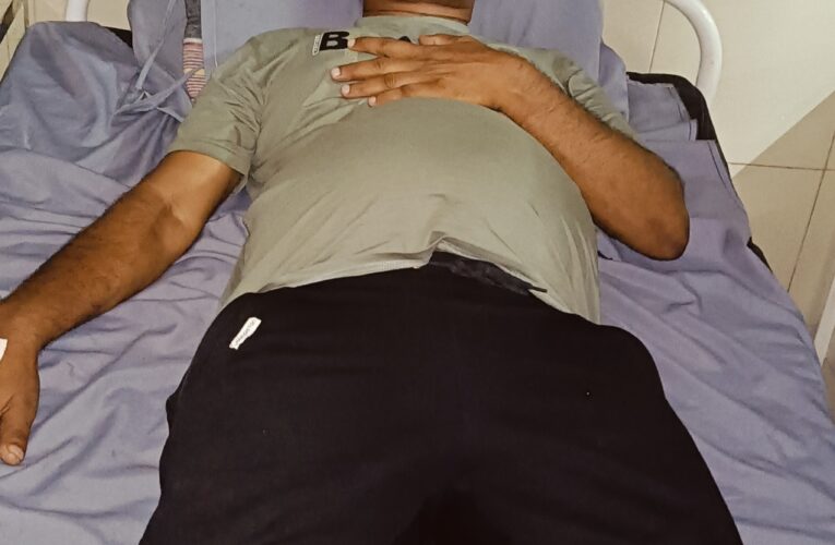 આ બધુ એસપી અને જયરાજસિંહ કરાવેછે:એકપછી એક ખોટા ગુન્હામાં પોલીસ ફીટ કરી રહીછે:સુલતાનપુર પોલીસ માં જામીન પર છુટેલા દિનેશ પાતર ની તબિયત લથડતા હોસ્પિટલ માં દાખલ.