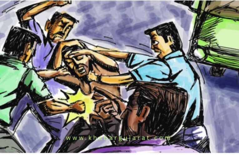 દેરડી-કુંભાજીમાં વાહન ઓવરટેક કરવા પ્રશ્ર્ને લઈને થયો હુમલો.