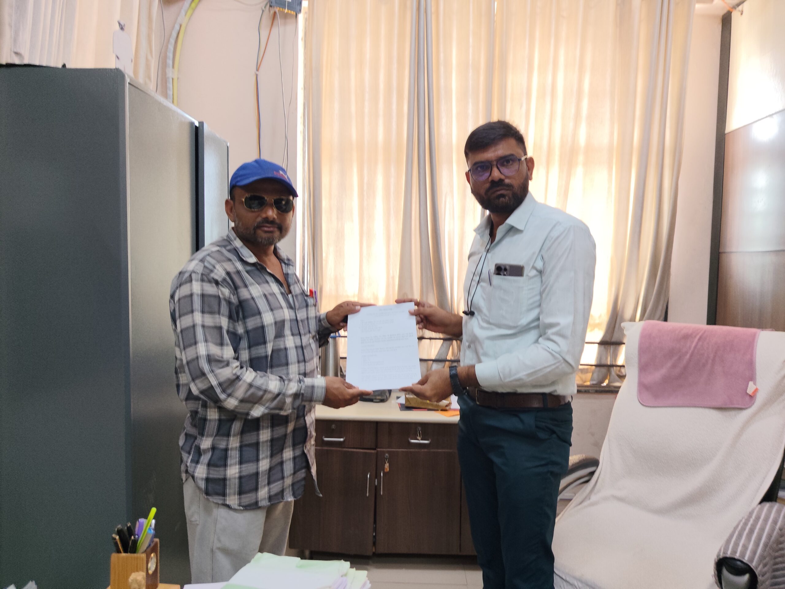 ગોંડલના ચાર બિસ્માર રસ્તાઓનાં કામ ક્યારે શરૂ થશે? નિતિનભાઈ સાંડપાએ તંત્ર સમક્ષ ઉઠાવ્યા સવાલો.